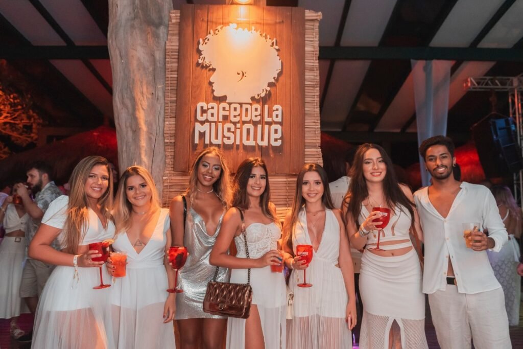 Réveillon Café de La Musique Búzios