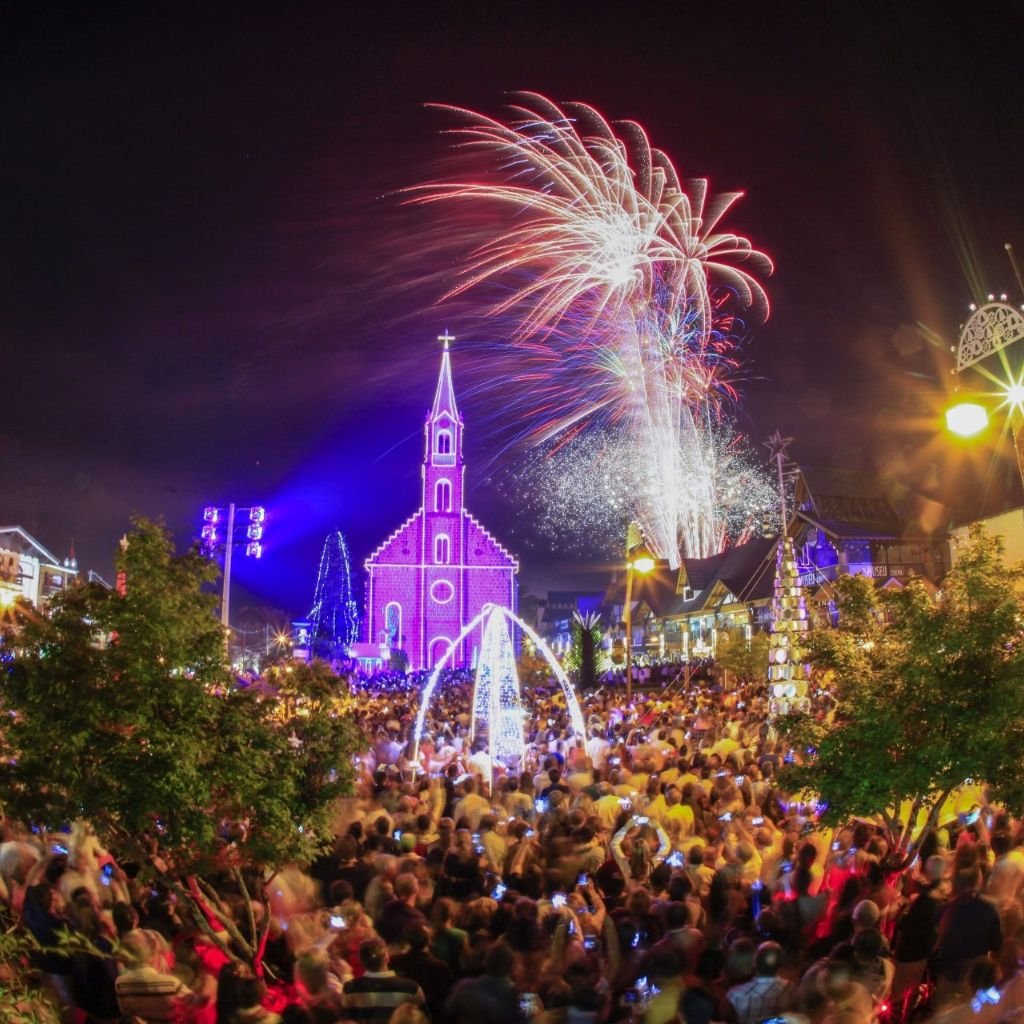 Guia Hotéis e Pousadas no Réveillon em Gramado - 1024x1024